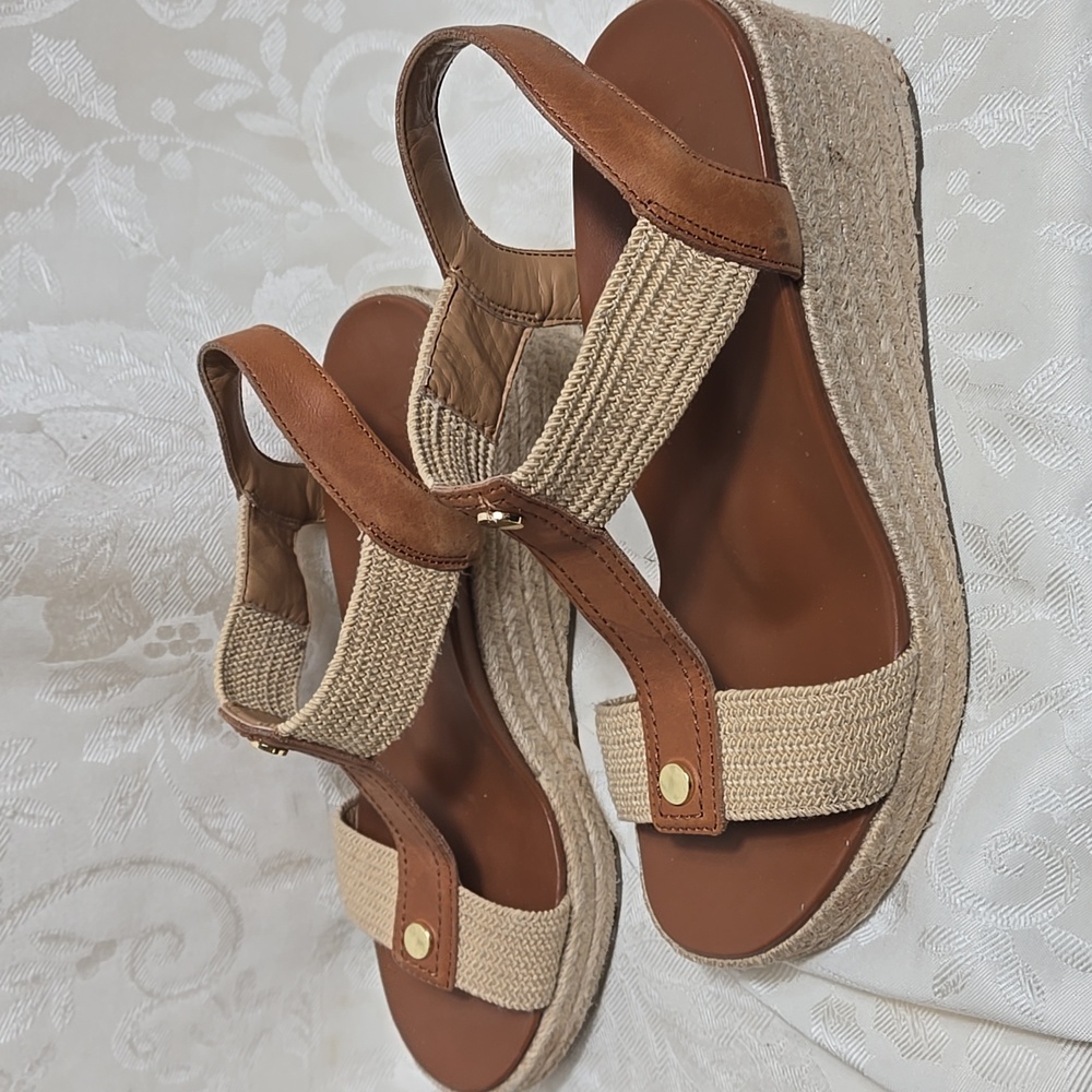 Vionic Brown Leather and Tan Raffia Fabric Wedge Sandals - Picture 5 of 11